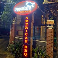 Poomba's Smokehouse Danang — Khói Củi Phố Biển