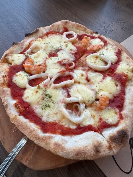 Cardi Pizzeria Bạch Đằng — Pizza lò củi bên sông Hàn