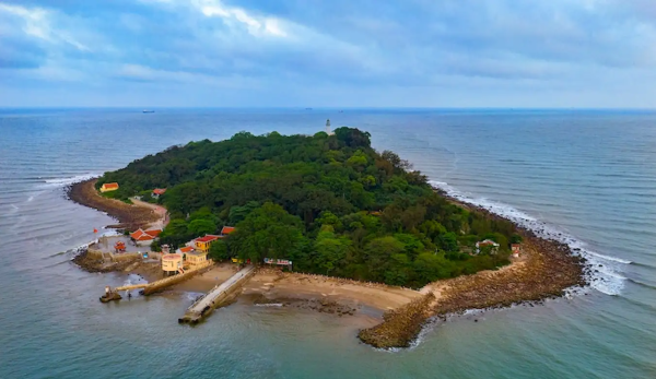 Đảo Hòn Dấu