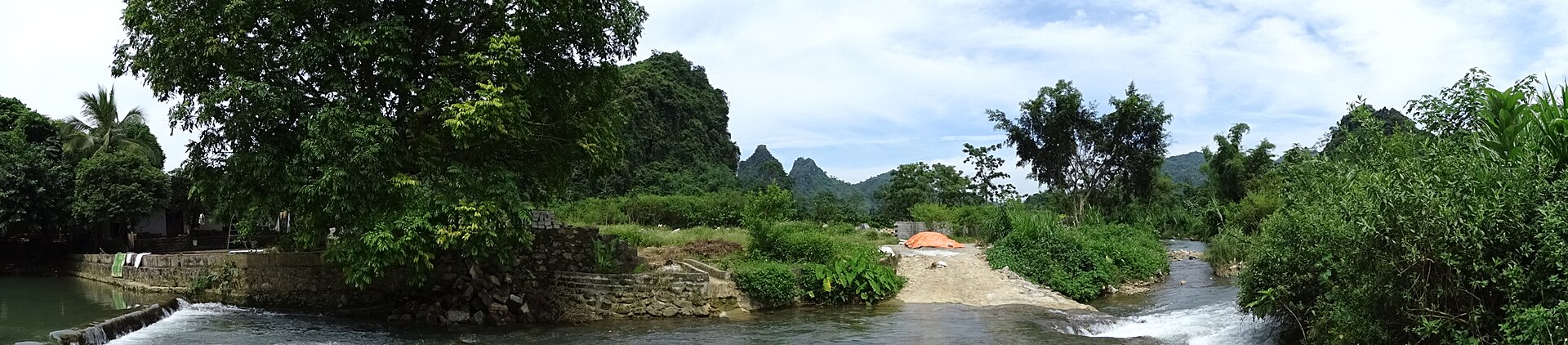 Thung lũng Bắc Sơn - ruộng lúa giữa rừng đá vôi xứ Lạng