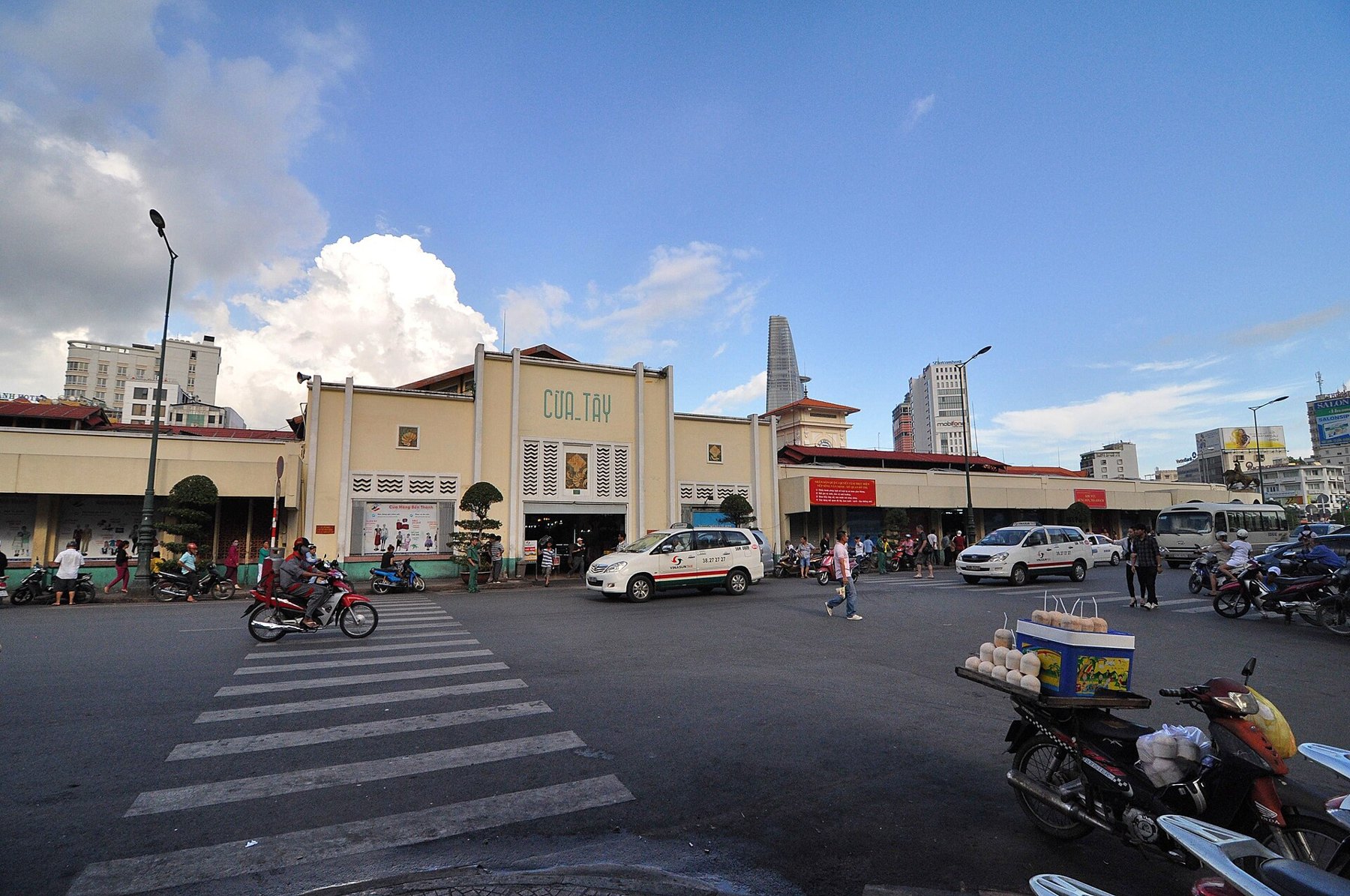 Chi tiết tại Ben Thanh Market