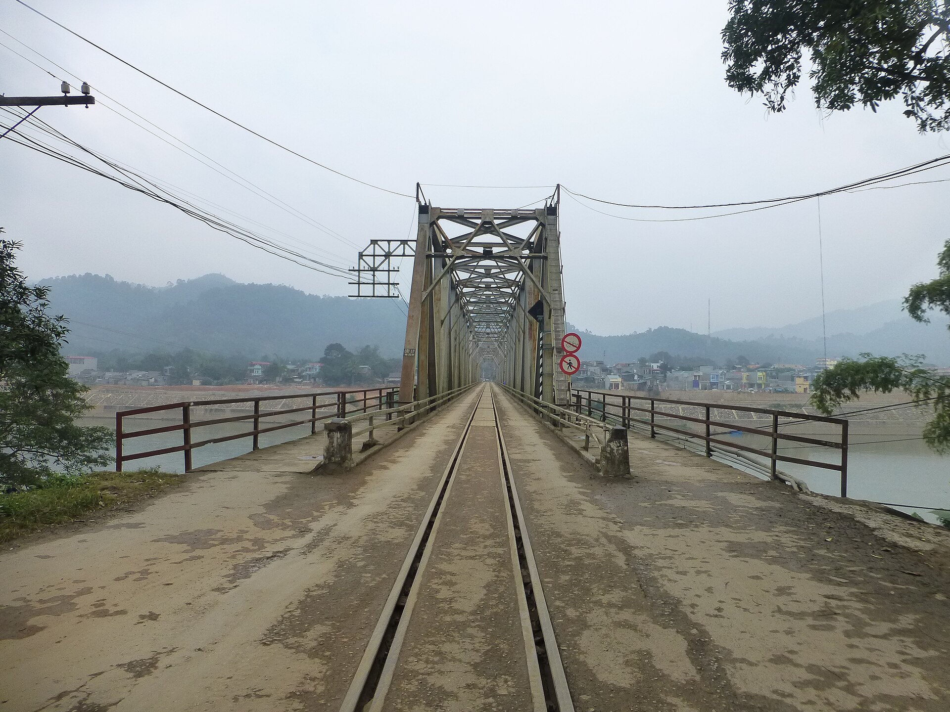 Cầu Phố Lu - kinh nghiệm ghé, chụp ảnh và ghép lịch trình