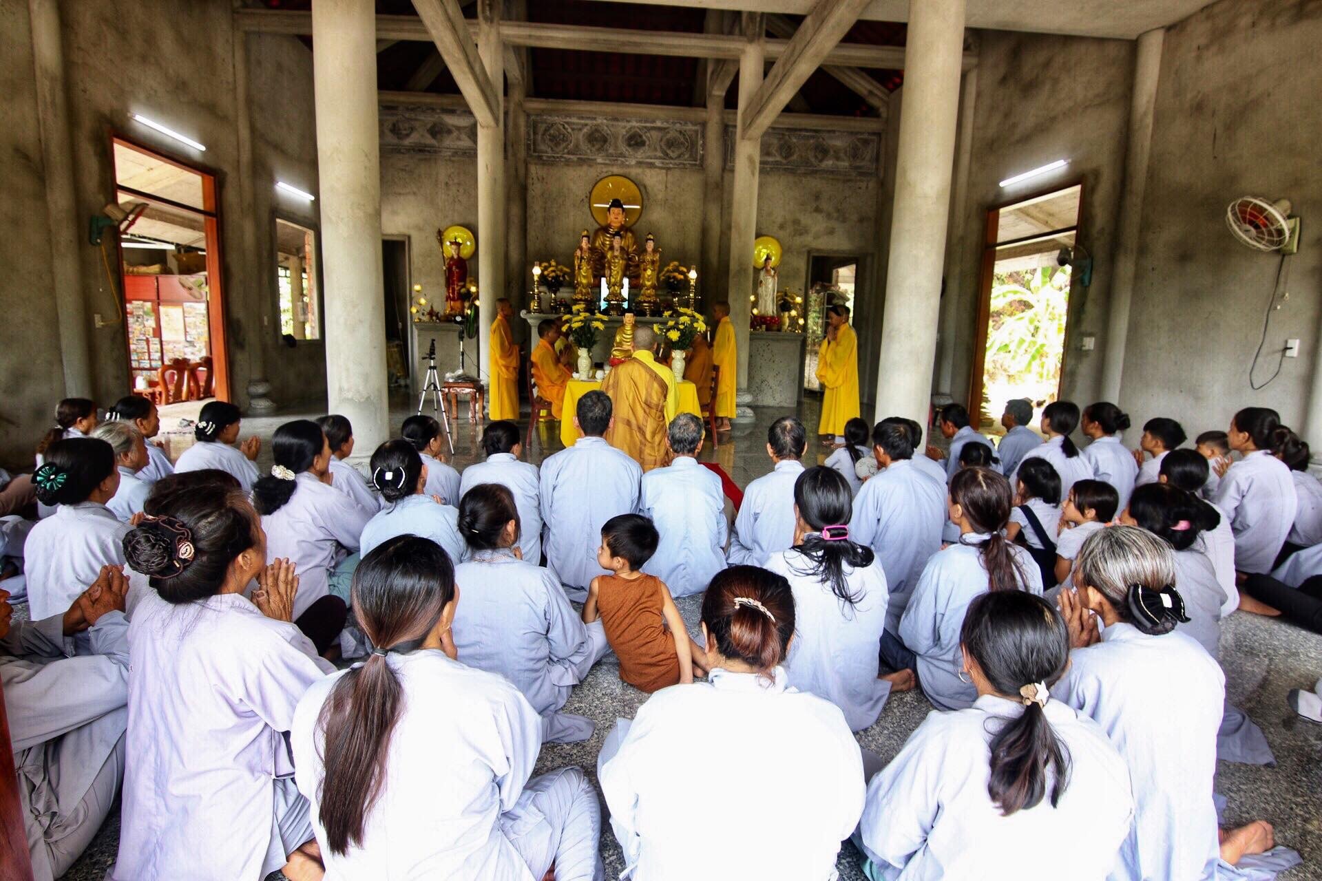 Góc nối tuyến từ Interior of Chùa Phổ Lại sang điểm kế tiếp.