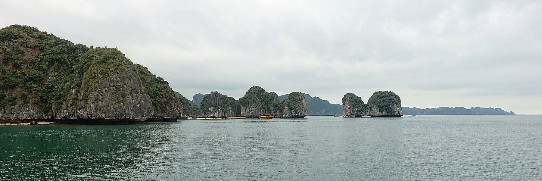 Góc nhận diện của Lan Ha Bay