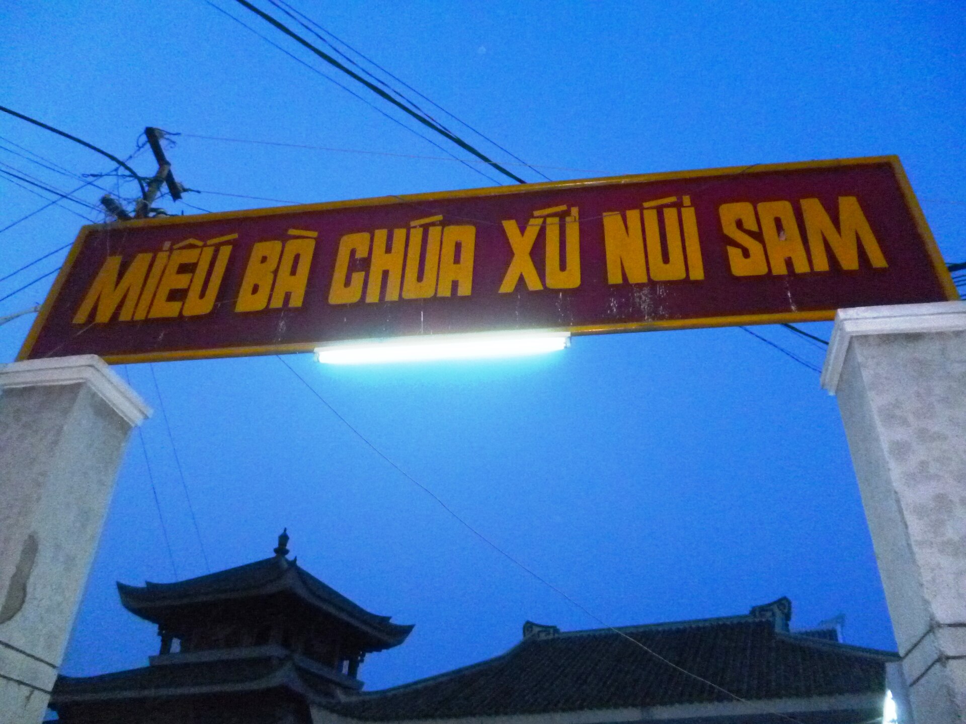 Miếu Bà Chúa Xứ Núi Sam - di sản UNESCO 2024 và lễ vía Bà lớn nhất Nam Bộ