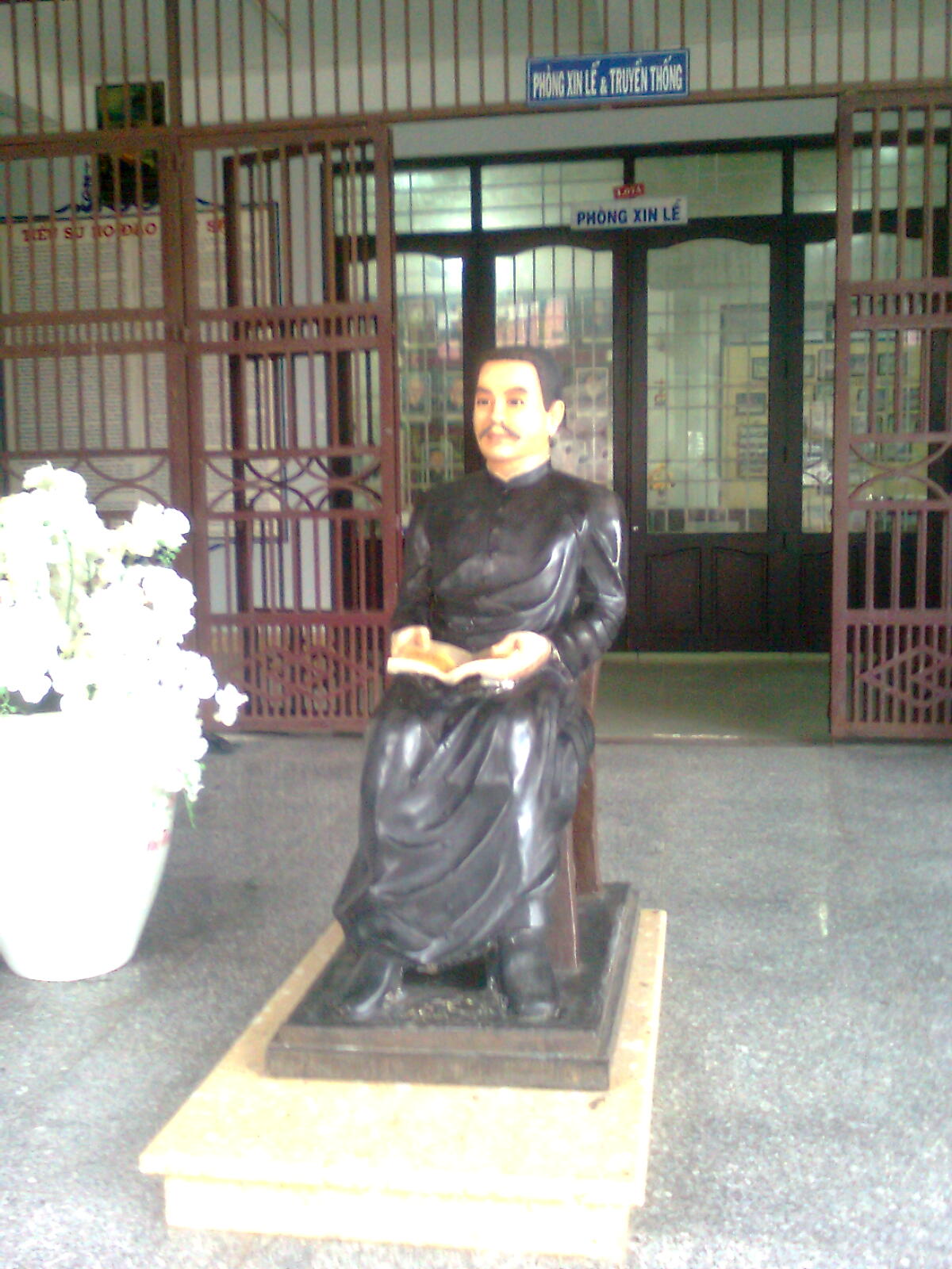 Nhà thờ Tắc Sậy - trung tâm hành hương Cha Trương Bửu Diệp