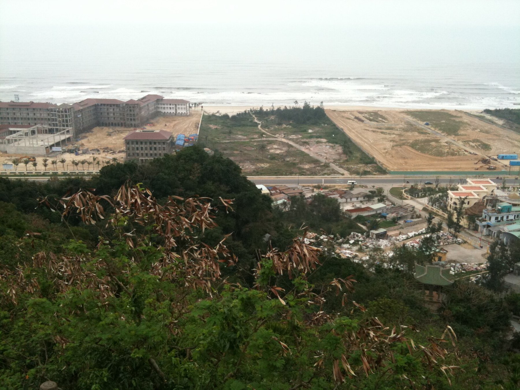 Không gian tham quan tại Non Nuoc Beach (Bãi biển Non Nước)