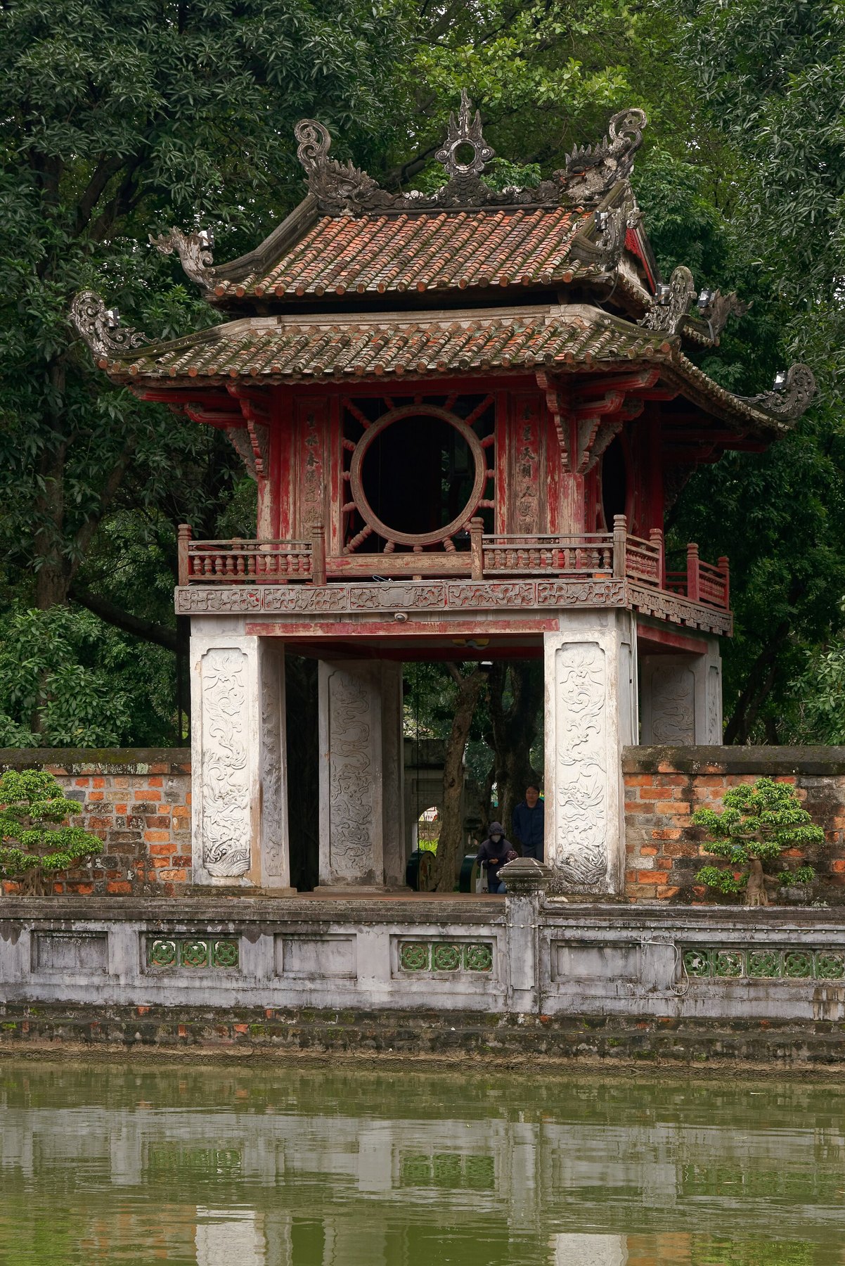 Góc nổi bật tại Temple of Literature - National University (Van Mieu - Quoc Tu Giam)