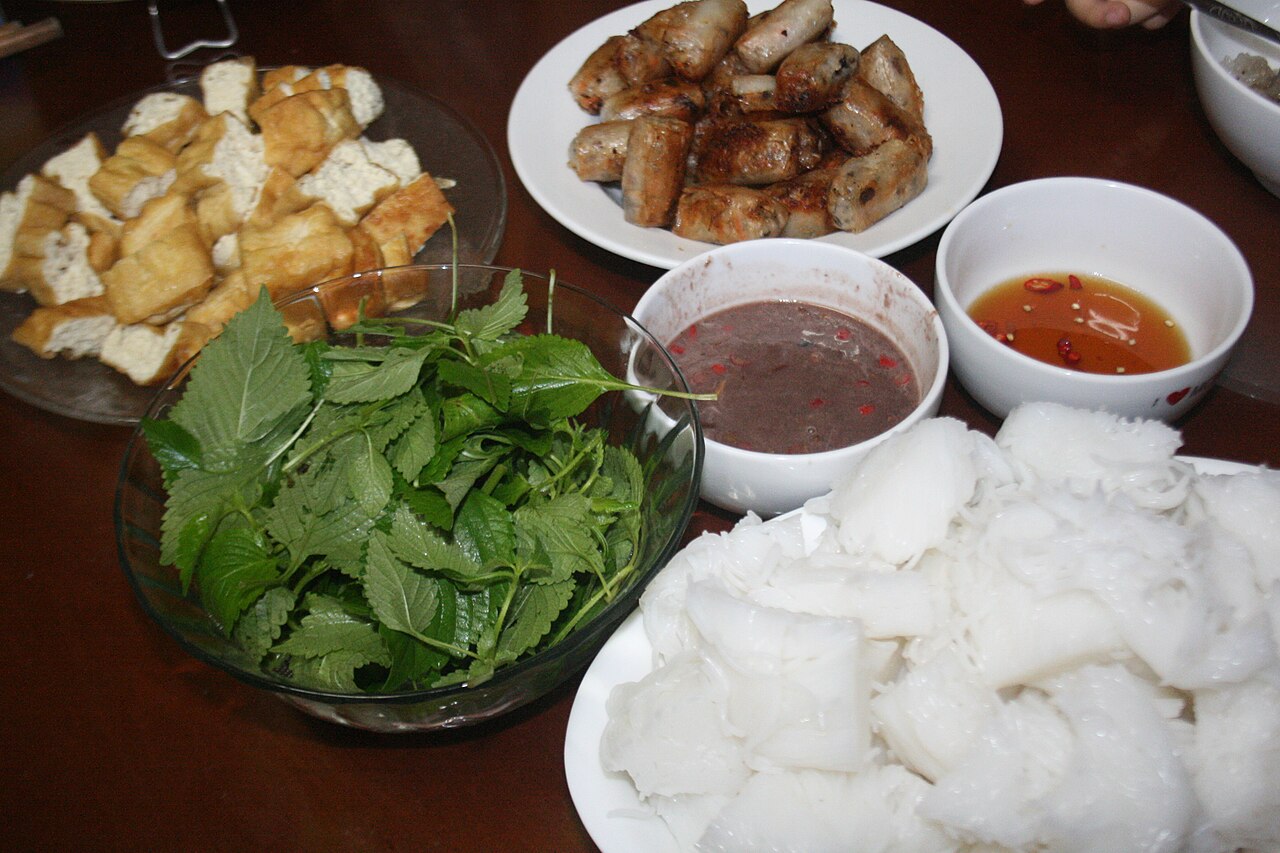 Bún đậu mắm tôm: món Hà Nội chia làm hai phe
