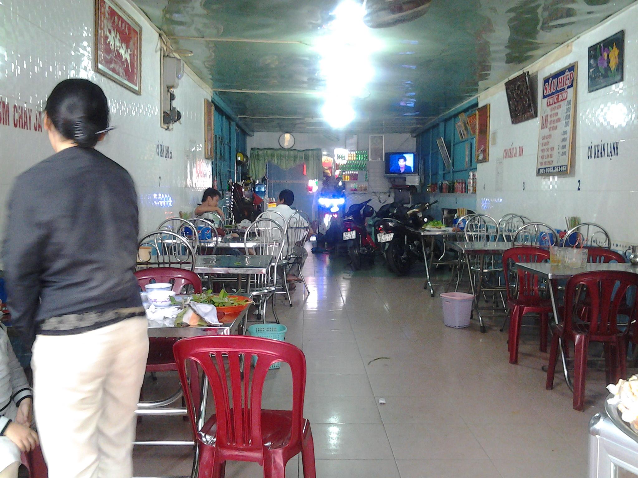 6 Hiep Nem Restaurant