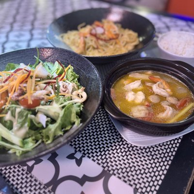 Món ăn hoặc đồ uống tại Backstage Bar & Grill