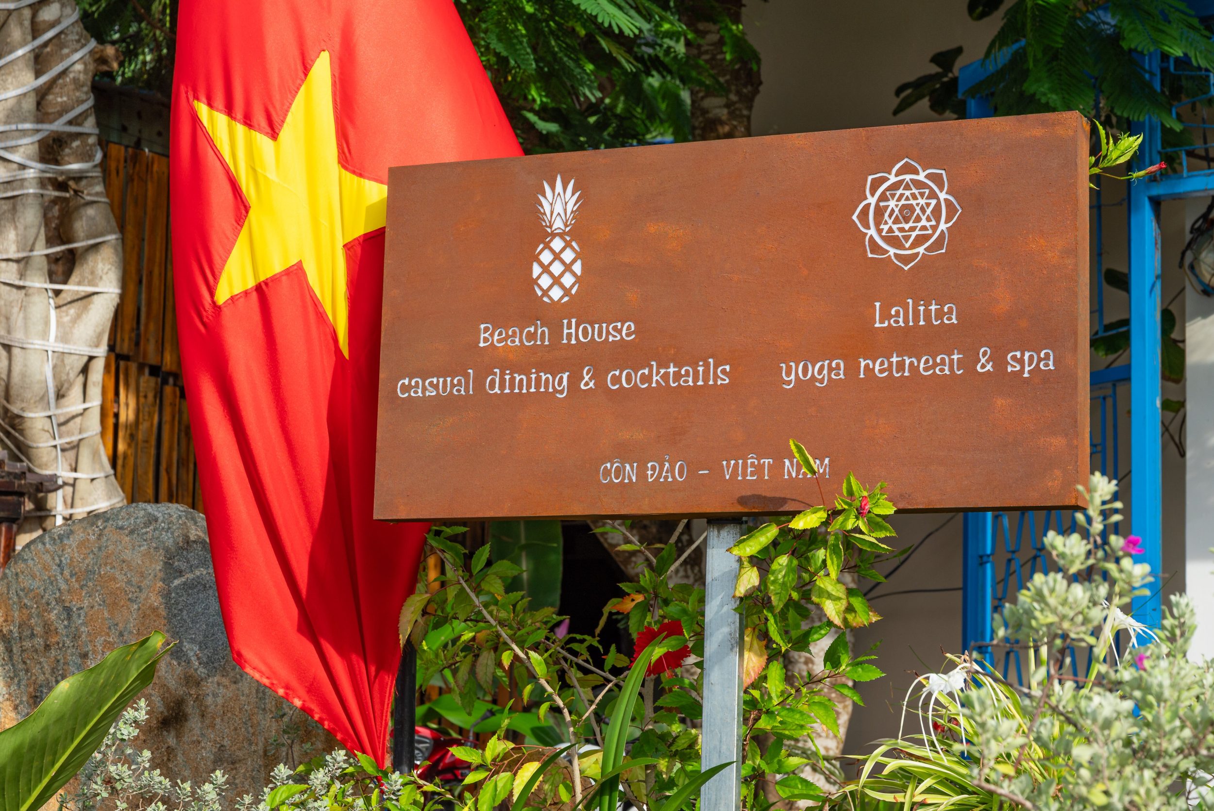 Beach House Con Dao - Casual Dining & Cocktails - Cocktail,…