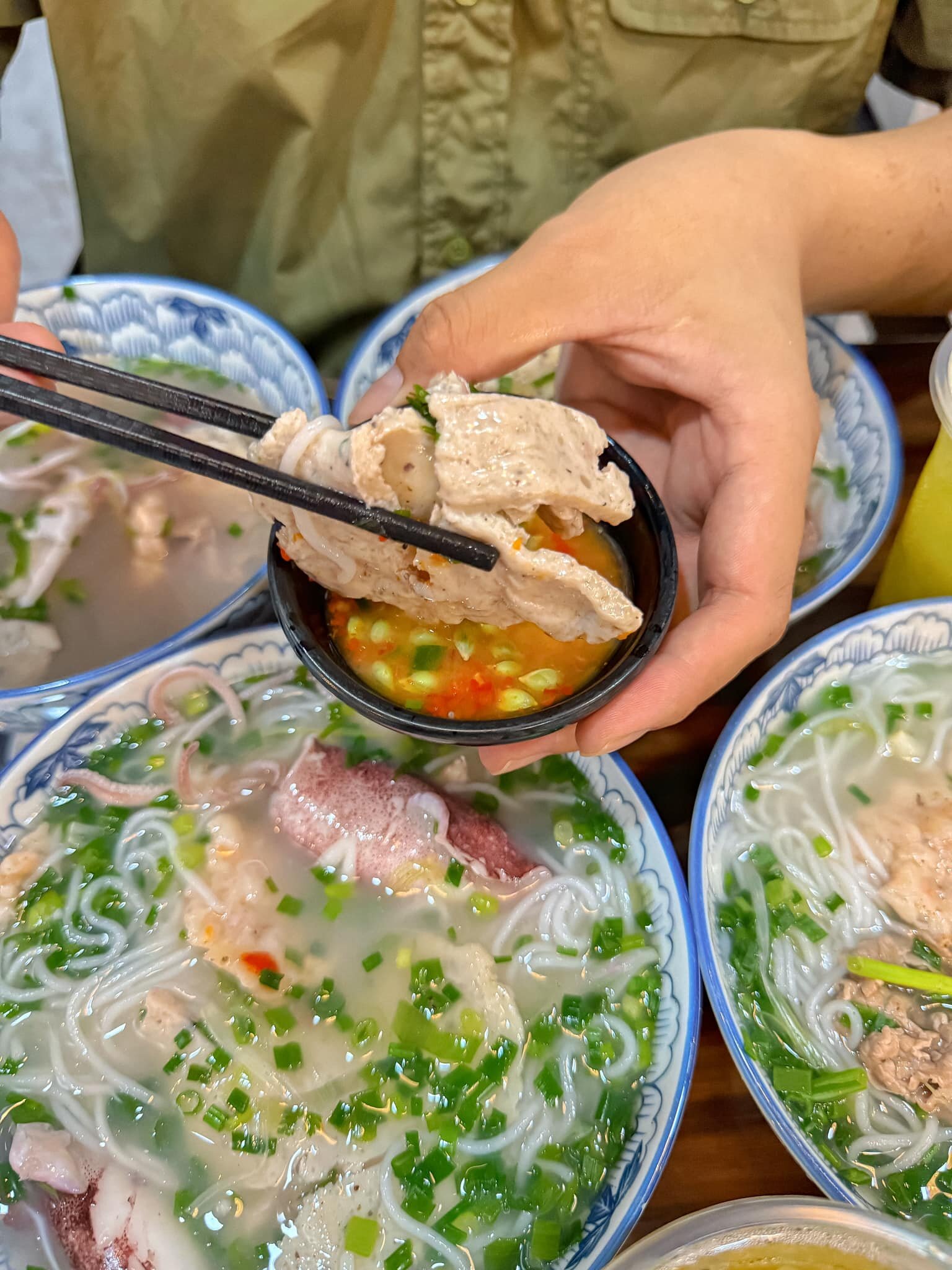 Chi tiết trải nghiệm tại Bún Quậy A Ken - Nha Trang