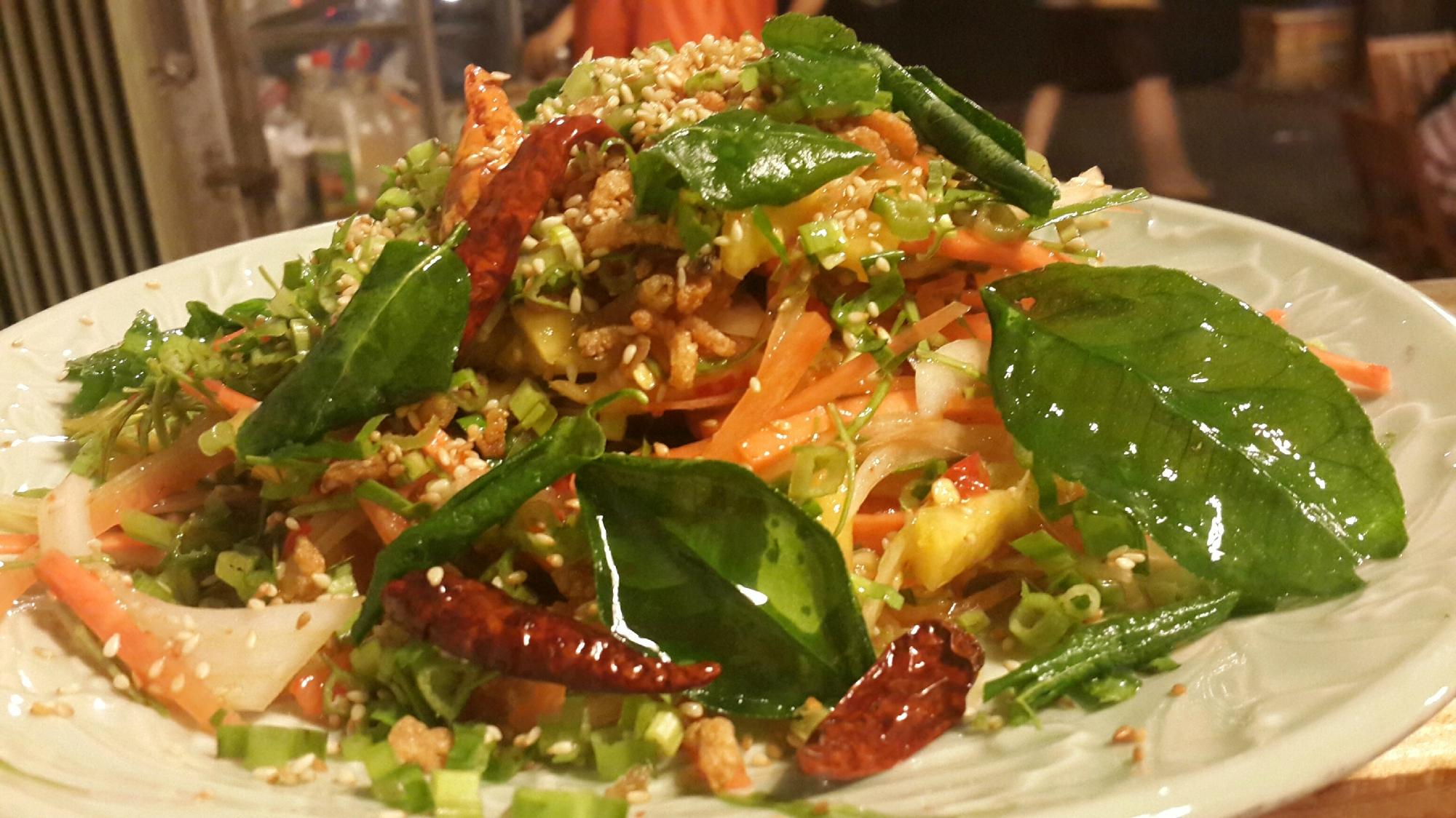 Món ăn hoặc đồ uống tại Cau Ba Quan