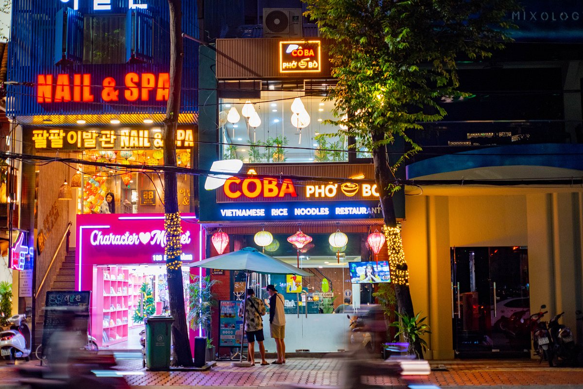 Cô Ba Phở Bò - quán Việt trên Bạch Đằng, Đà Nẵng