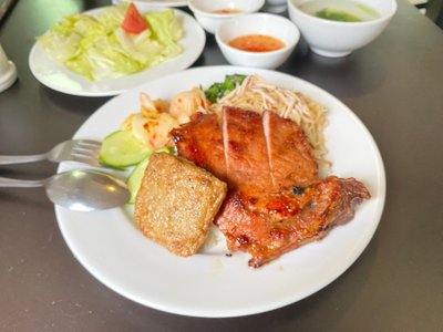 Món ăn hoặc đồ uống tại Cơm Tấm Thủy