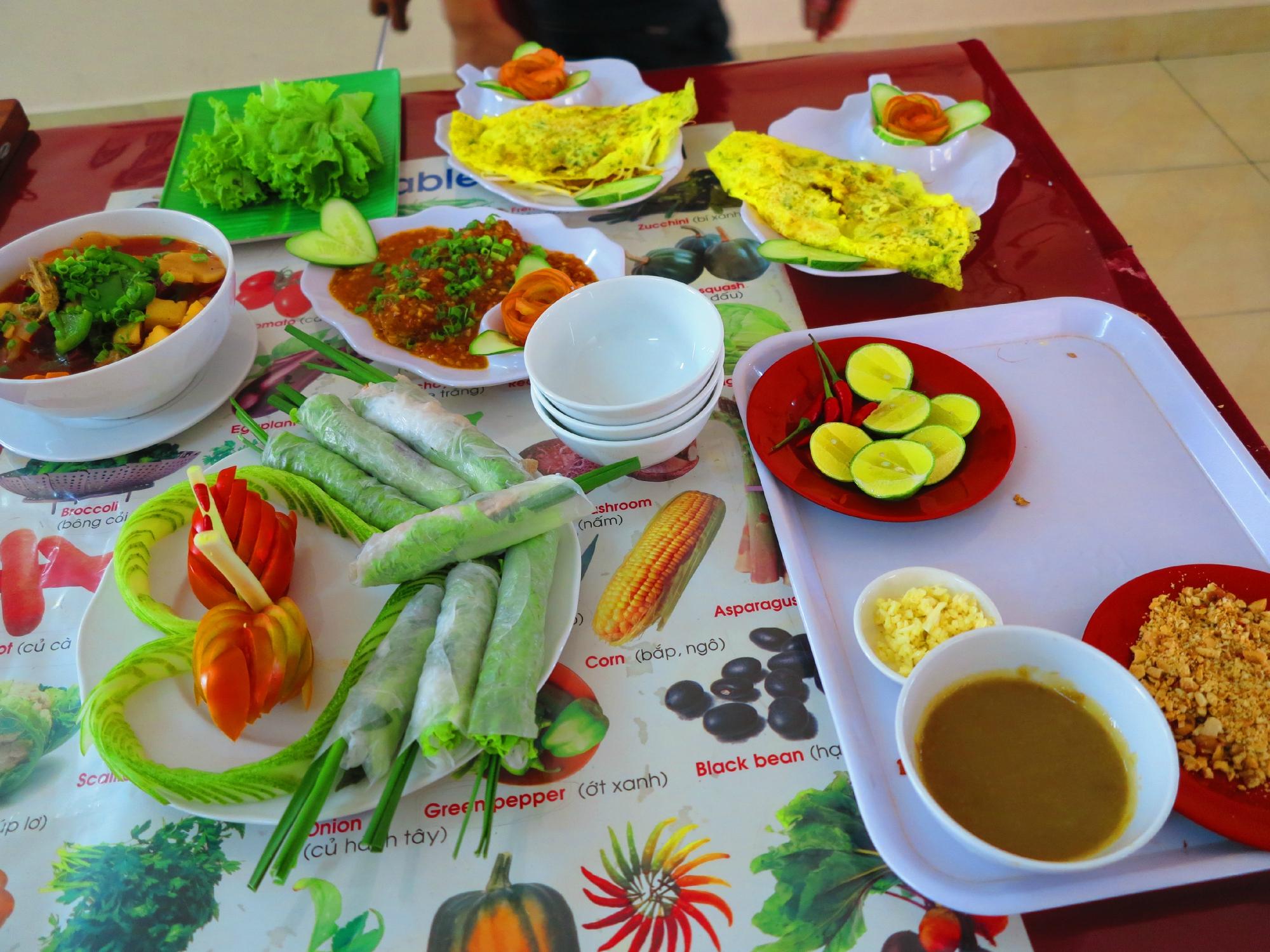 Cyclo Resto - Set menu Việt và lớp nấu ăn Quận 1 Sài Gòn