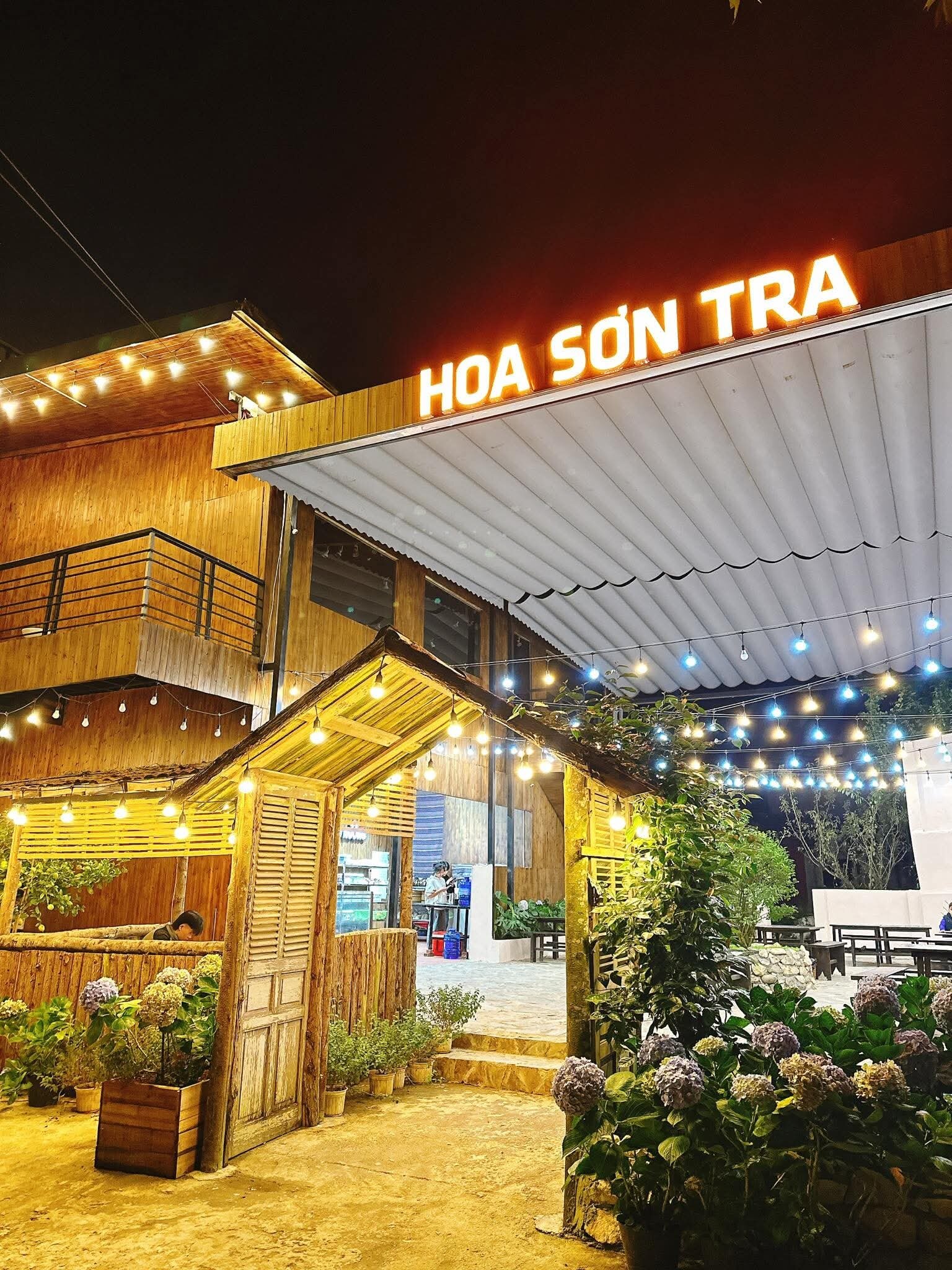 Hoa Sơn Tra Sapa