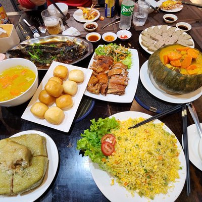 Món ăn hoặc đồ uống tại Hương Cảng Phú Quốc