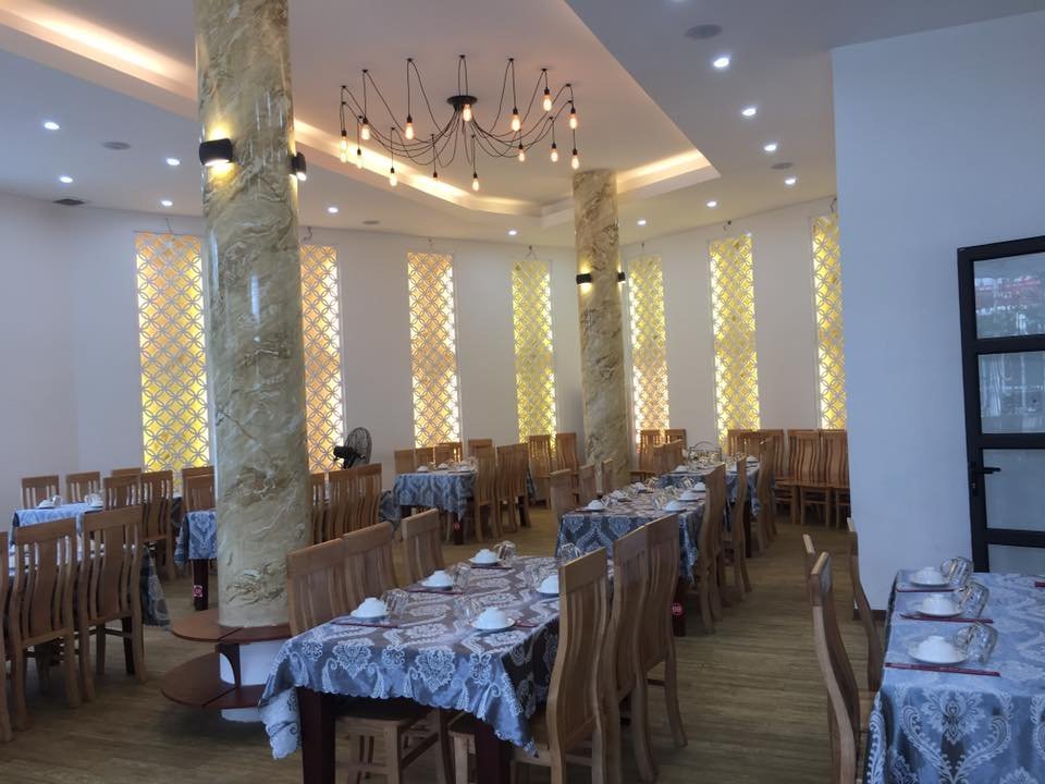 Light Star Restaurant - nhà hàng tiệc gia đình ở Quảng Ngãi