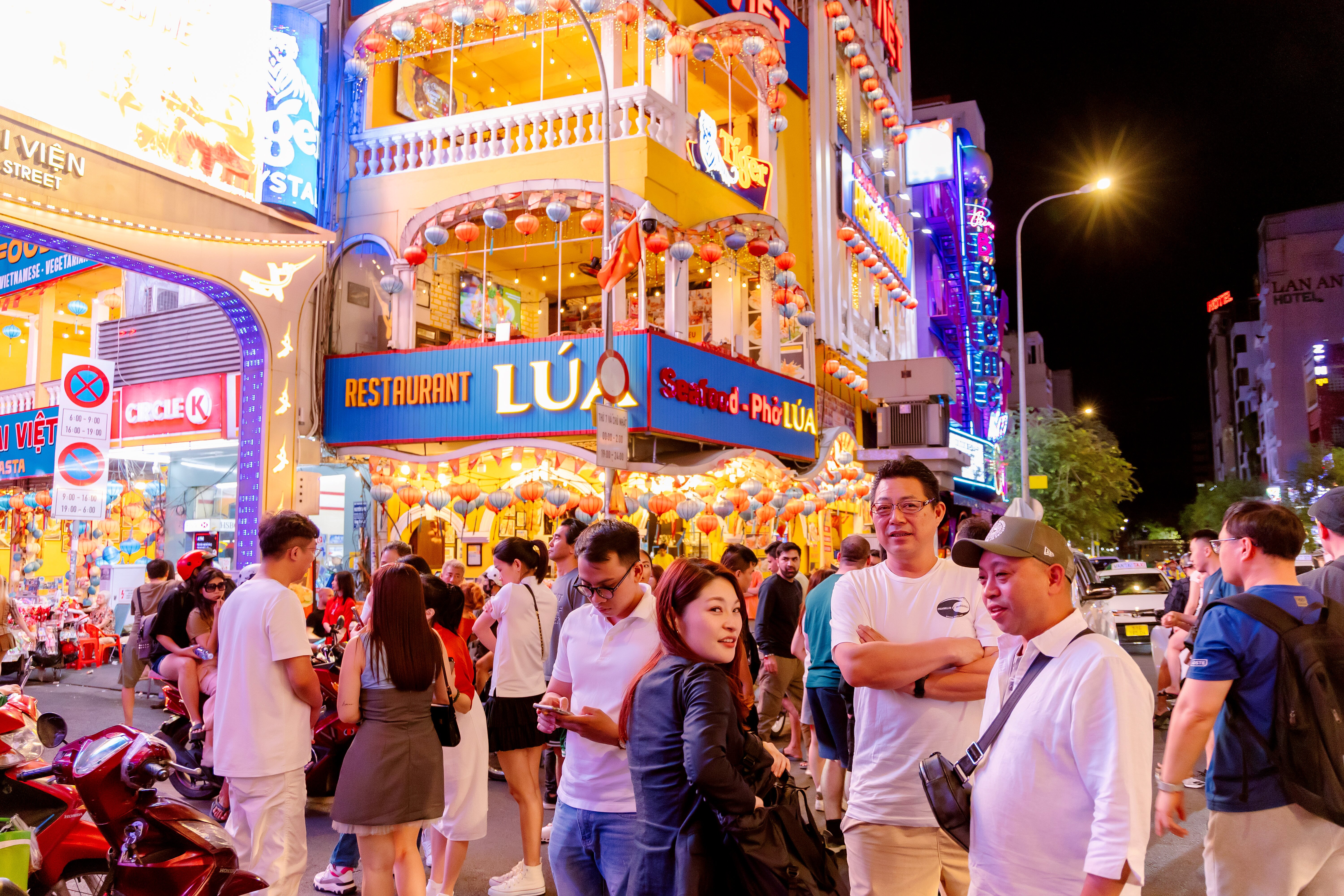 Lúa Đại Việt Restaurant
