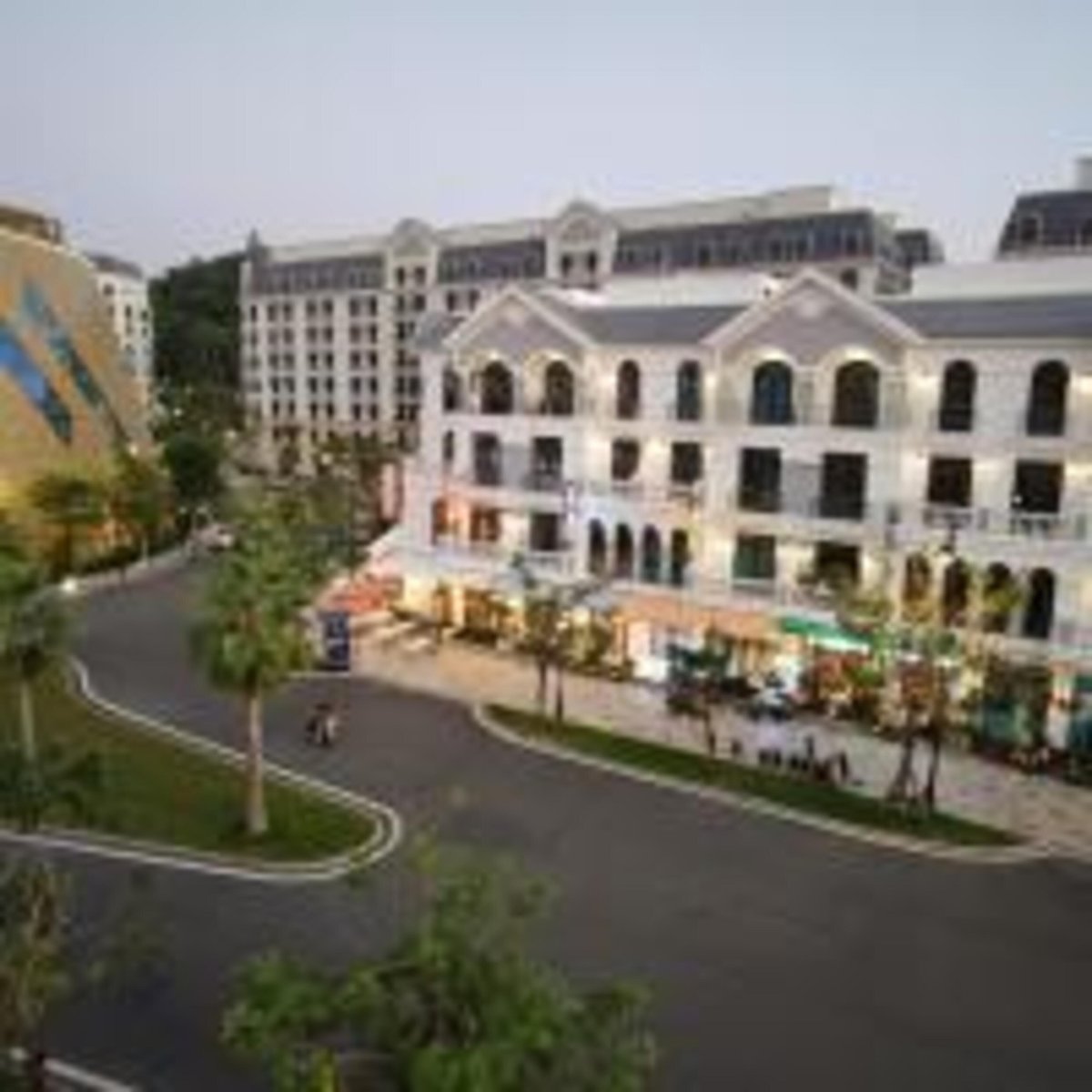 Chi tiết trải nghiệm tại Maharaja Lounge – Authentic Indian 100% Veg Restaurant