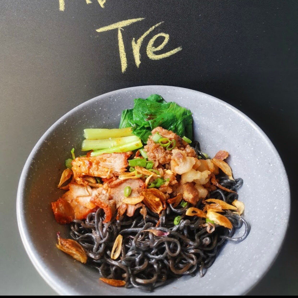 Mì Than Tre - Đen Đen