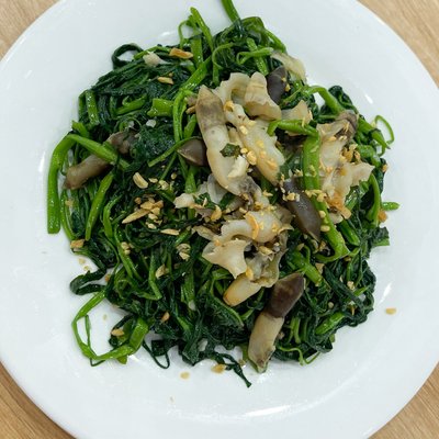 Món ăn hoặc đồ uống tại Nam Chau Seafood Restaurant