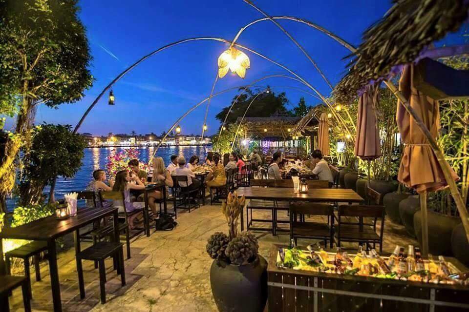 Nếm Hoi An