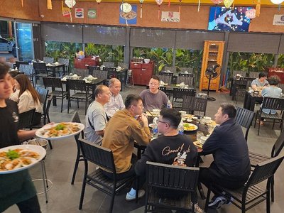 Chi tiết trải nghiệm tại Nhà Hàng Hải Sản Nhấp Nháy