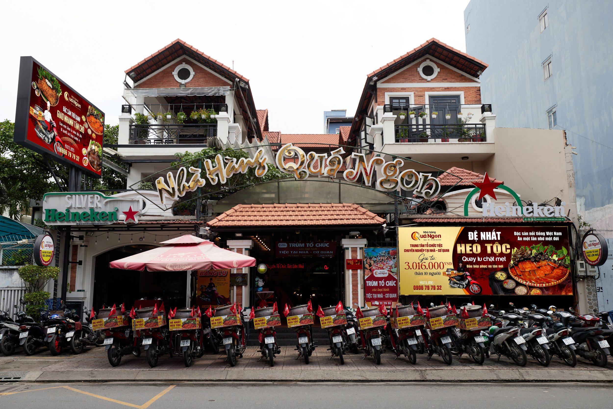 Nhà hàng Quá Ngon