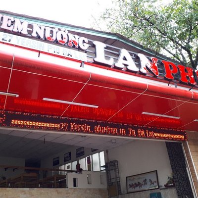 Chi tiết trải nghiệm tại Quán Nem nướng Lan Phúc