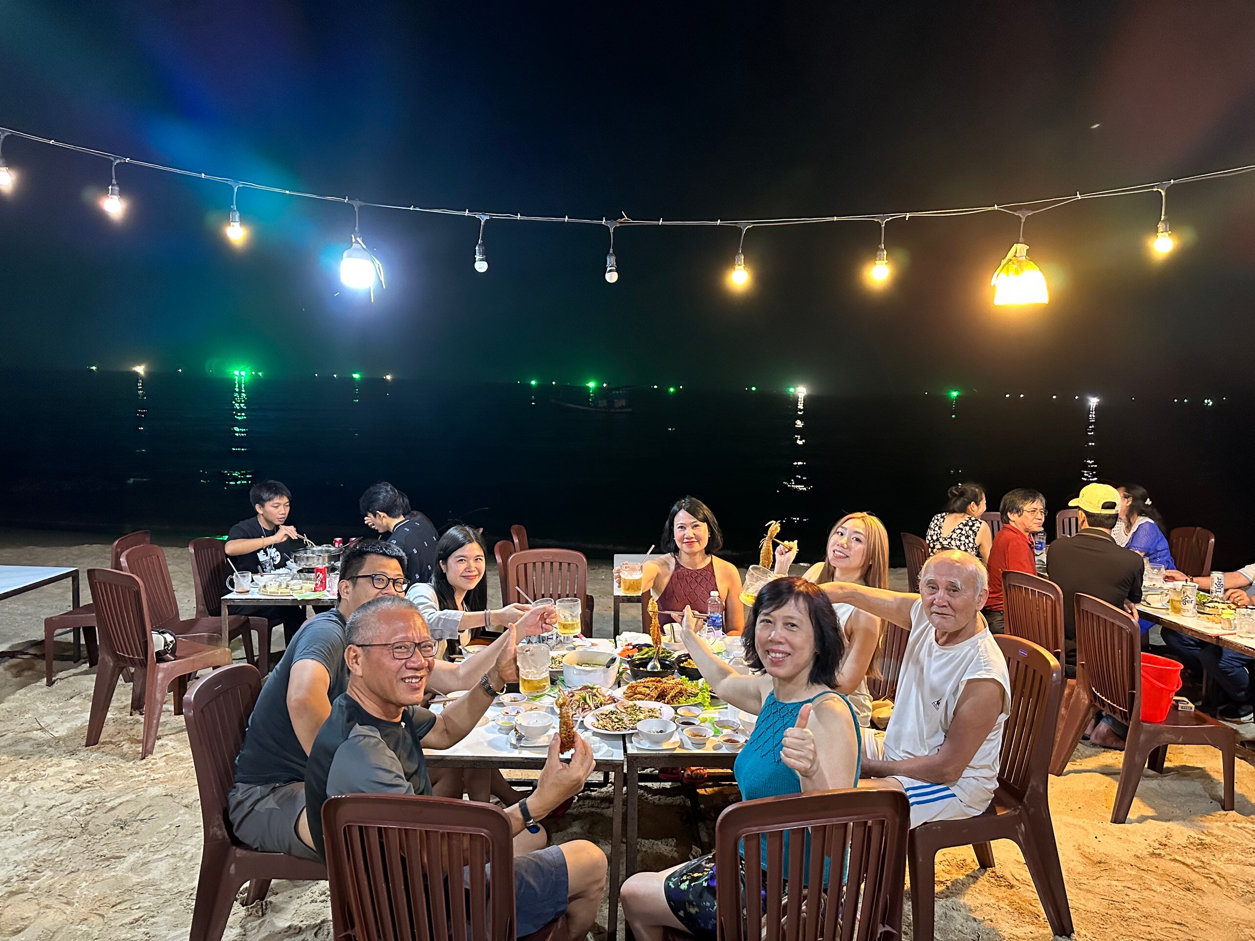 Quán Việt Phú Quốc – gỏi cá trích, hải sản ở Dương Đông