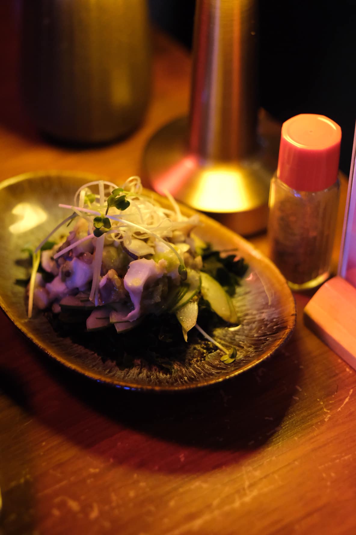 Món ăn đặc trưng được dọn tại Reika Izakaya and Skewer