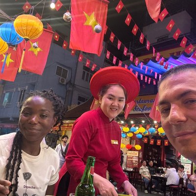 Chi tiết trải nghiệm tại Sen Đại Việt Restaurant