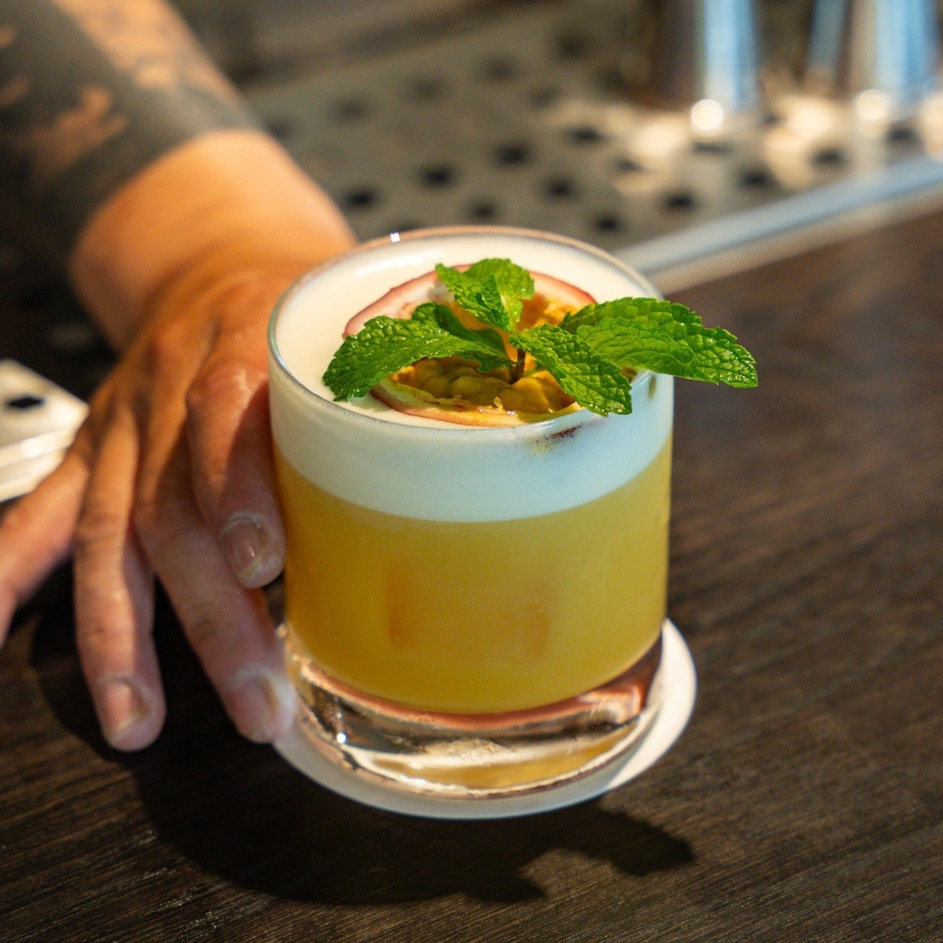 Sol Kitchen & Bar — Brunch và cocktail ở Lý Tự Trọng