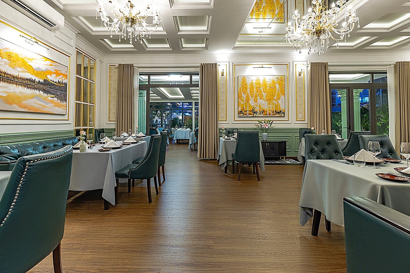The Temptation Restaurant — Không gian chỉn chu cho bữa tối chậm, hợp dịp kỷ niệm ở đà nẵng