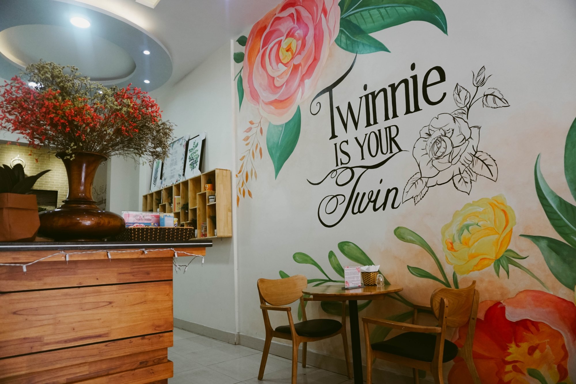 Chi tiết trải nghiệm tại Twinnie Coffee Lounge