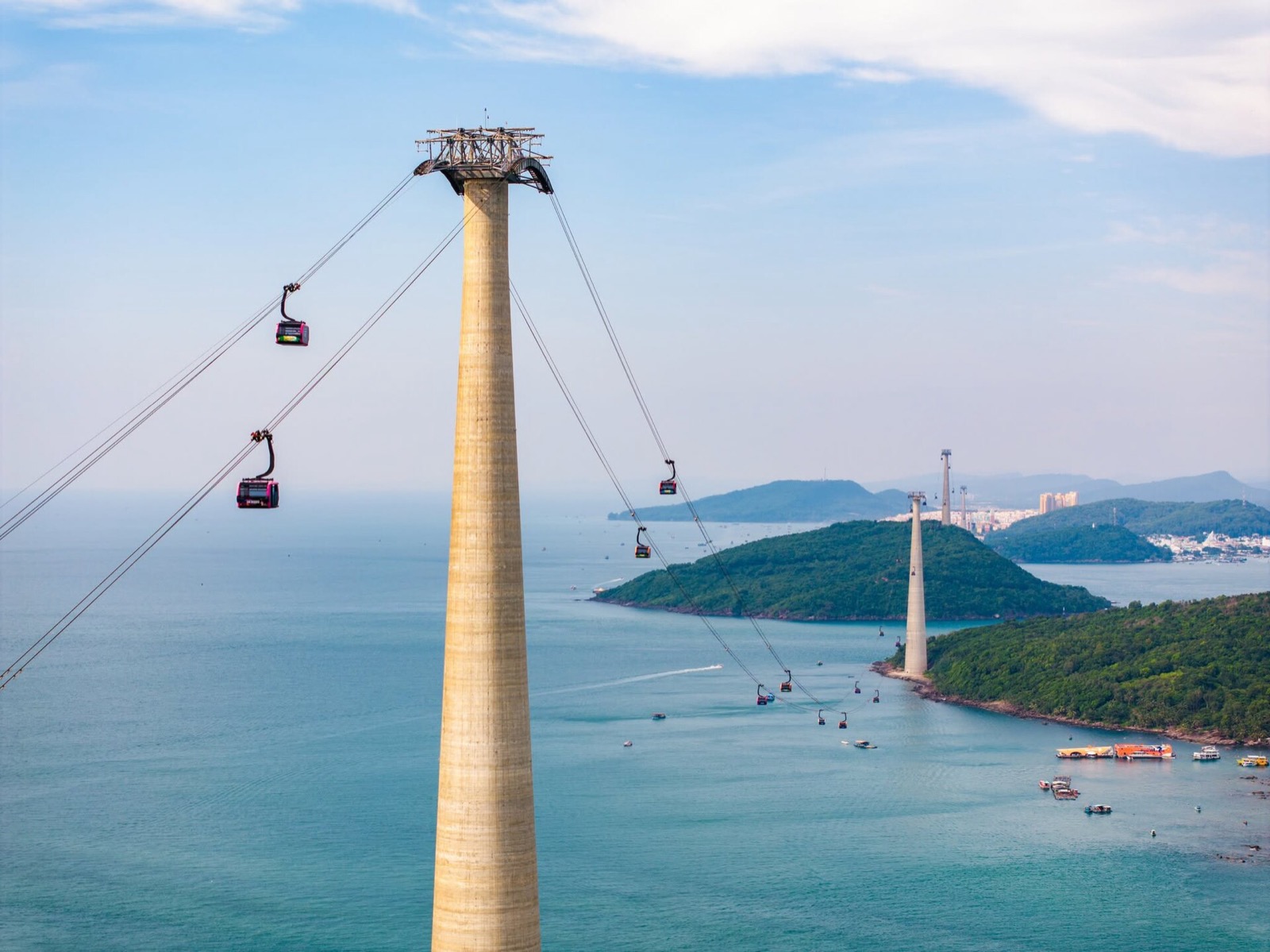 Tour cáp treo Hòn Thơm Phú Quốc